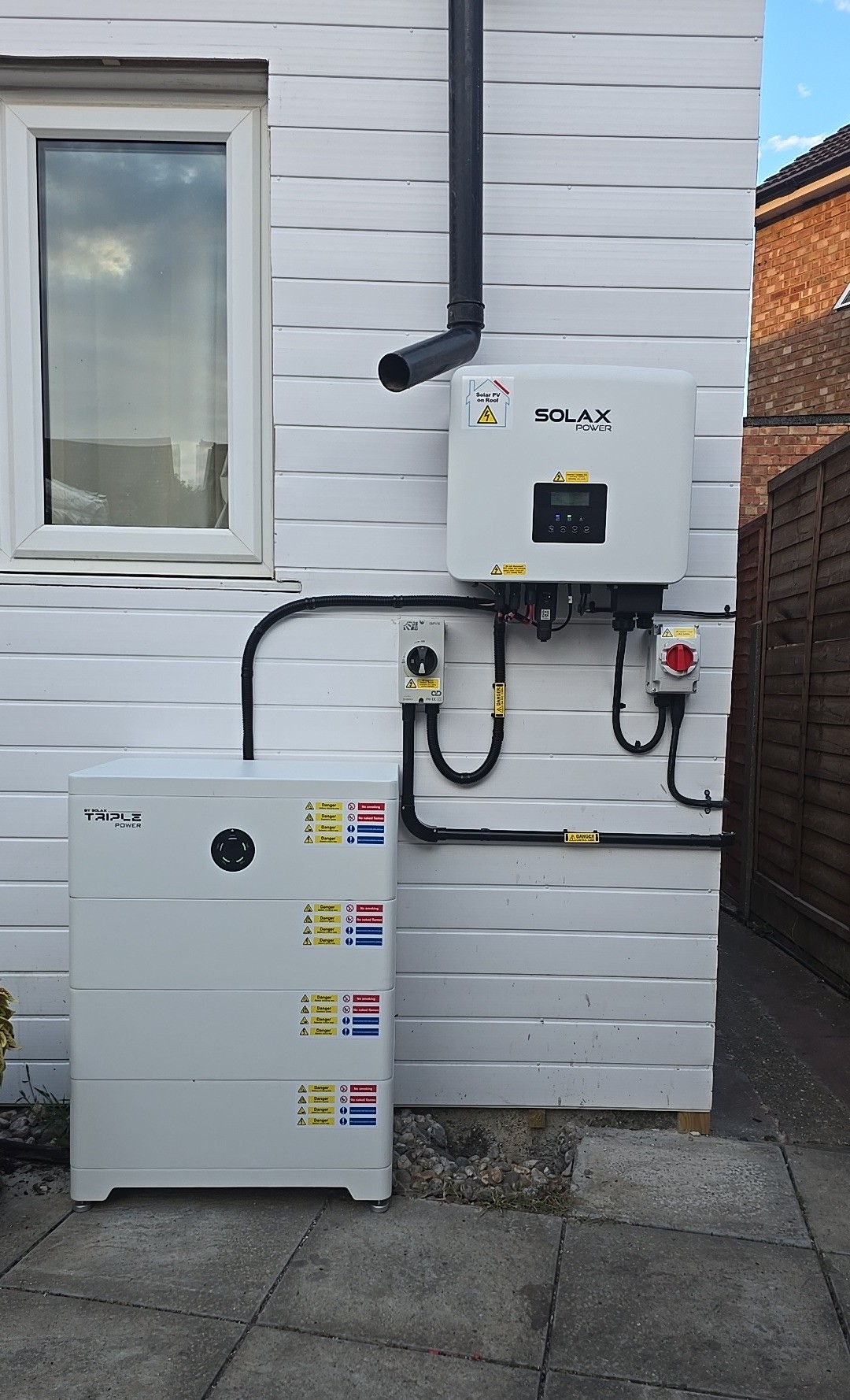 Battery inverter system