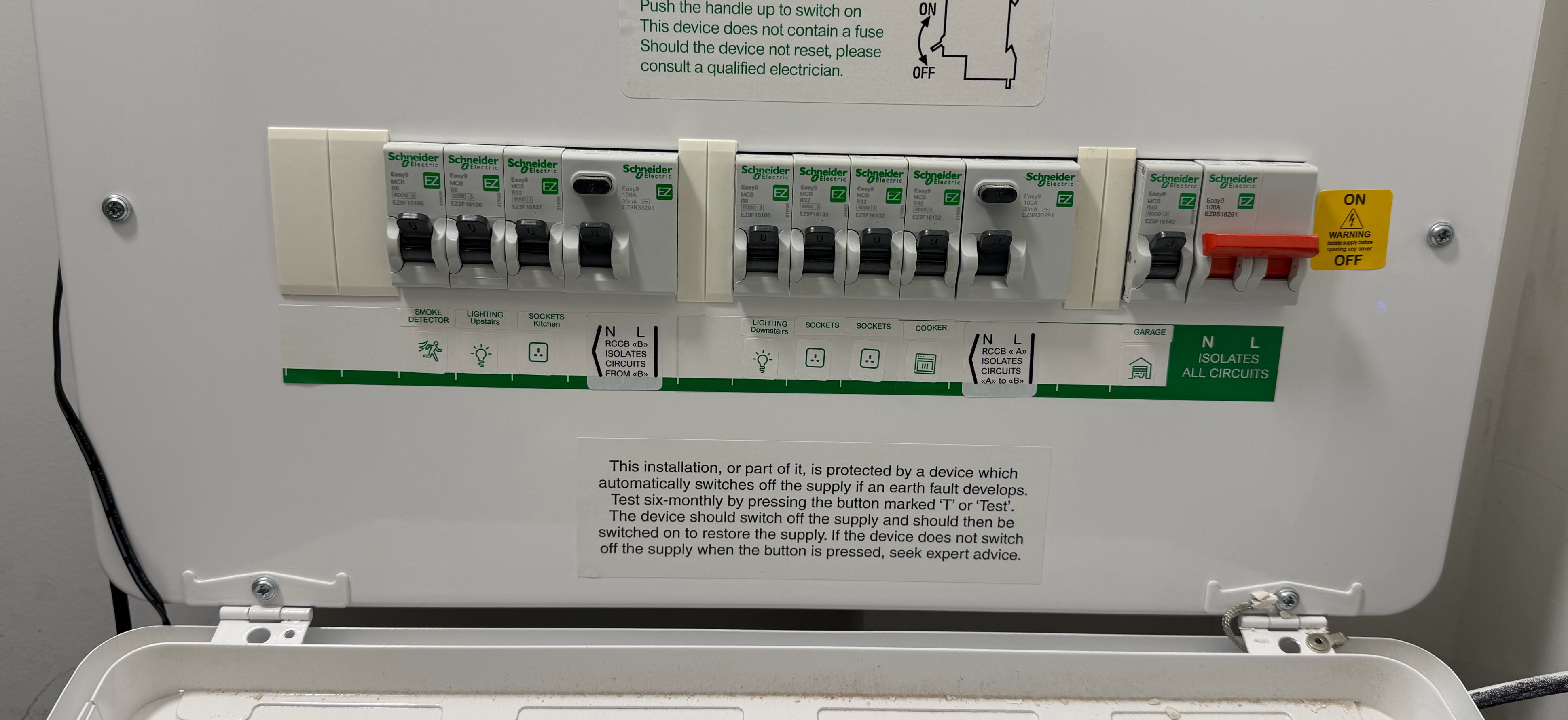 Schneider consumer unit